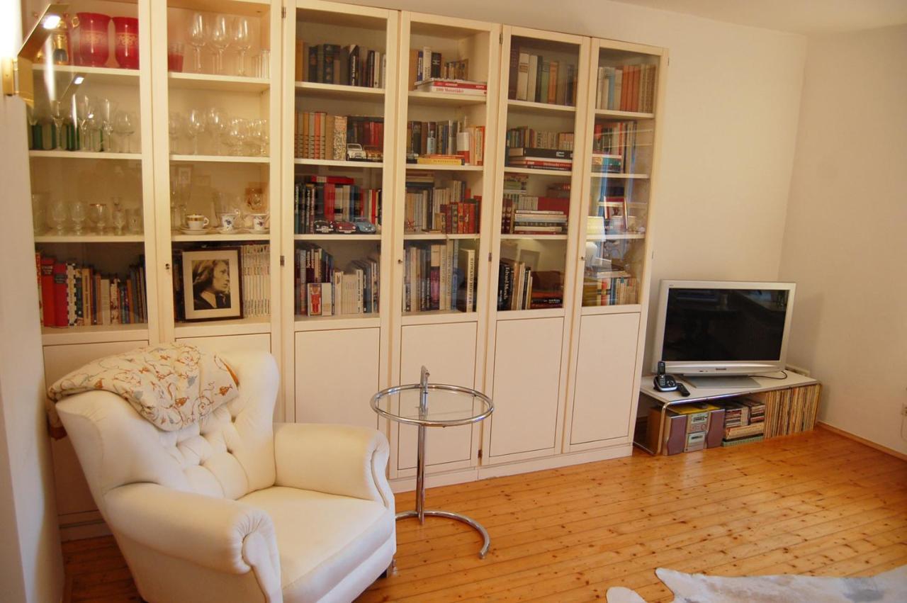 Apartamento Haus Rothenstein, Ruhige Fewo, Ca. 10 Min. Zu Messe Und Flughafen